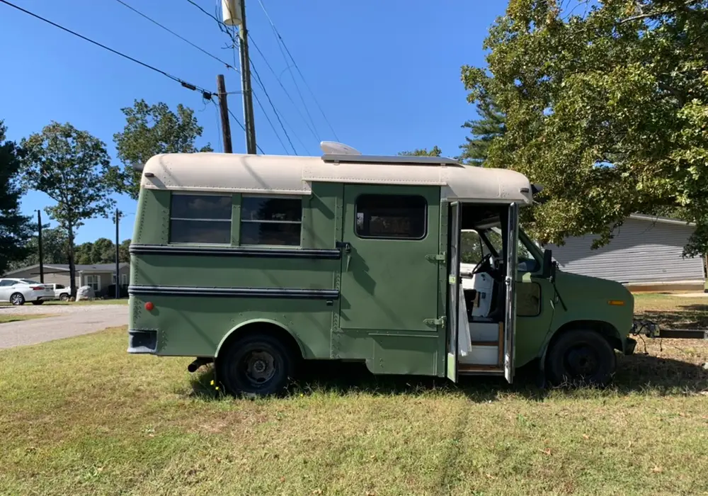 Converted 1987 Short Bus For Sale! image 1