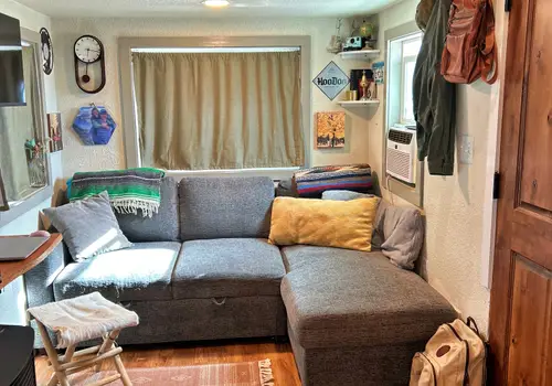 For Sale: Custom Tiny House on Wheels – Off-Grid Ready & Move-In Ready! image 4