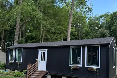 2 Building = 1 Tiny Home - 2 bedroom Cabin 980 sqft in Selma, North Carolina