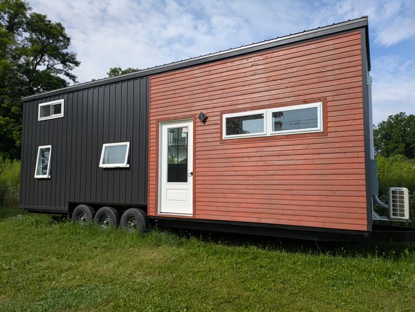 FOR SALE! 2025 Custom Built Tiny Home! Delivery Help Available!