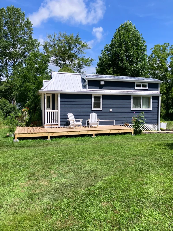 Stunning Tumbleweed Tiny Home in Tiny Home Community!