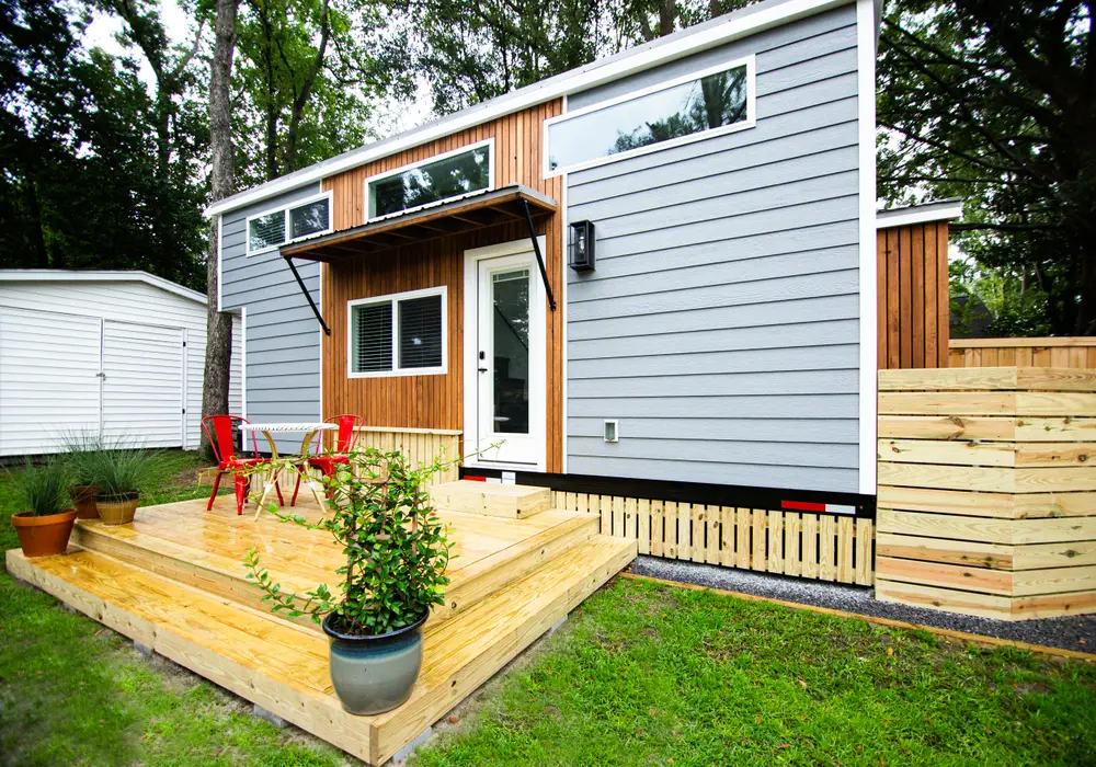 Fully Furnished Tiny Home For Sale in South Carolina! Move-In Ready — 1 bedroom Tiny House — 289 sqft for sale in Greenville, South Carolina