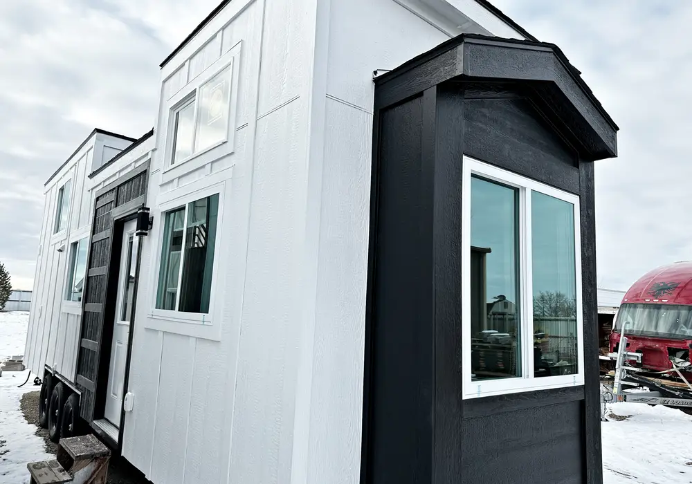 New Beautifully Designed Tiny Home For Sale! image 1
