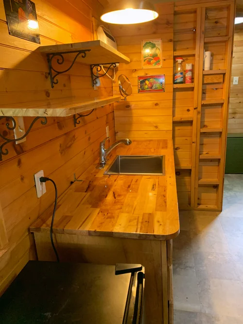 Price Drop! Beautiful Tiny Home in Tennessee! image 4