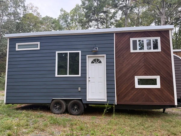 For Sale: Tiny Home "Little Bear" – Crafted for Comfort & Intentional Living