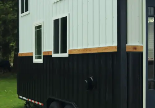 Move-In Ready 2025 Tiny House on Wheels For Sale! image 4