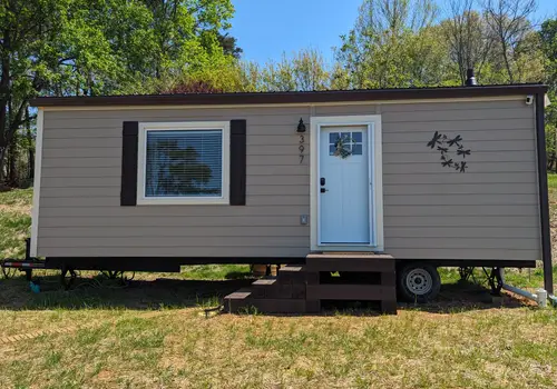 For Sale: Brand New Tiny House on Wheels! image 5