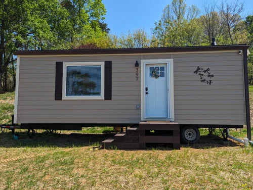 For Sale: Brand New Tiny House on Wheels! image 5