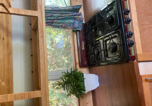 Cozy, Colorful Skoolie Tiny Home – Built with Love & Ready to Roll! image 5