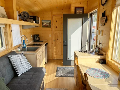 Spacious One-Level Tiny Home | Fully-Furnished image 3