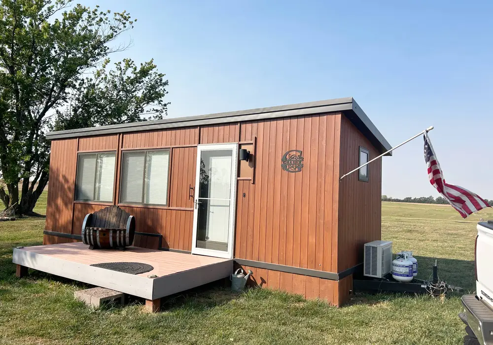 Spacious One-Level Tiny Home | Fully-Furnished image 1