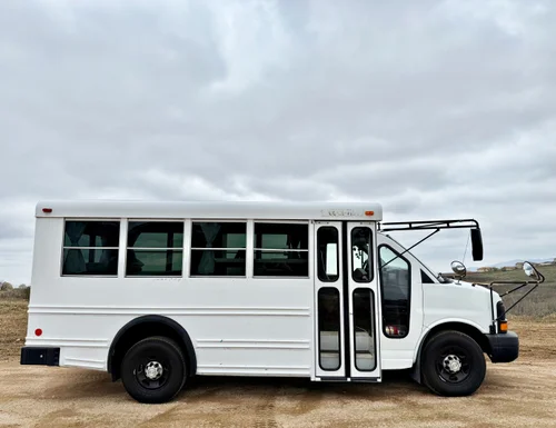 Road-Ready Tiny Home Bus – Just 32K Miles! image 5