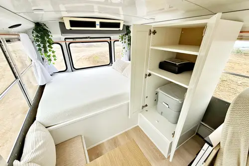 Road-Ready Tiny Home Bus – Just 32K Miles!