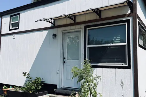 For Sale Farmhouse Style Tiny Home in Florida! - 1 bedroom Tiny House in Orlando, Florida