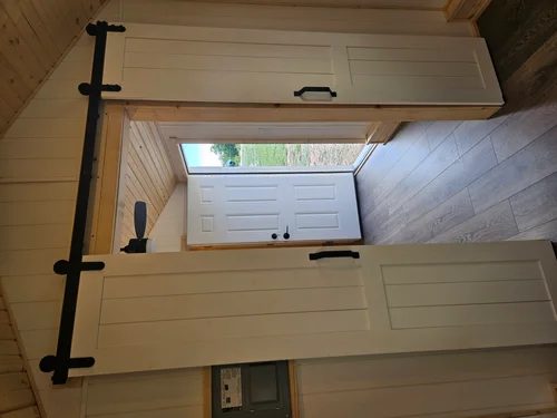 22' Single Story 1 bed/bath Tiny Home image 2