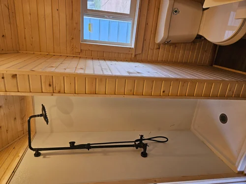 22' Single Story 1 bed/bath Tiny Home image 4