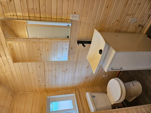 22' Single Story 1 bed/bath Tiny Home image 3