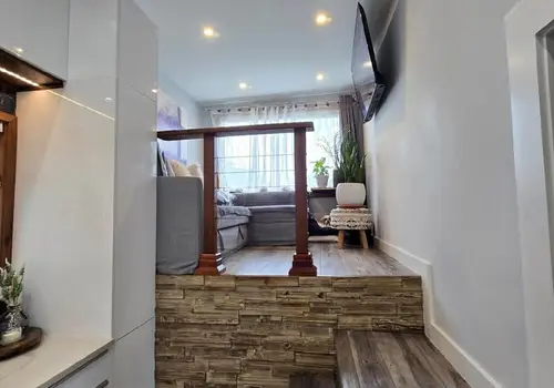 For Sale! Gooseneck Luxury Tiny Home! Custom-Built Beauty Loaded With Upgrades! image 3