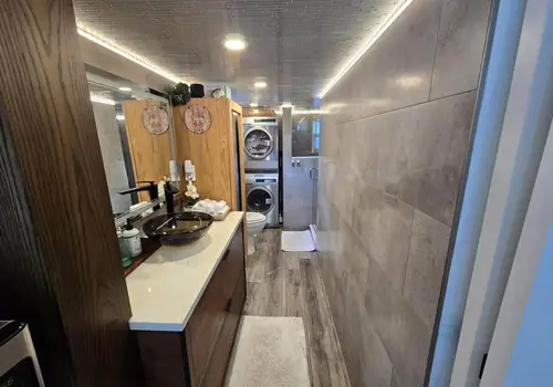 For Sale! Gooseneck Luxury Tiny Home! Custom-Built Beauty Loaded With Upgrades! image 2