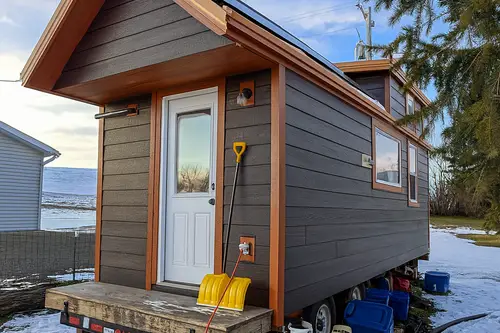 INCREDIBLE Off-Grid Tiny Home 8×20 Build Now For Sale in Potlatch, Idaho - Tiny House 144 sqft in Potlatch, Idaho
