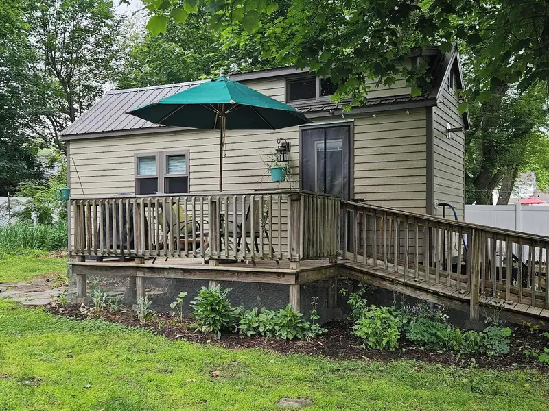 Tiny House on Wheels for Sale (CT) — Tiny House — 603 sqft for sale in Pawcatuck, Connecticut