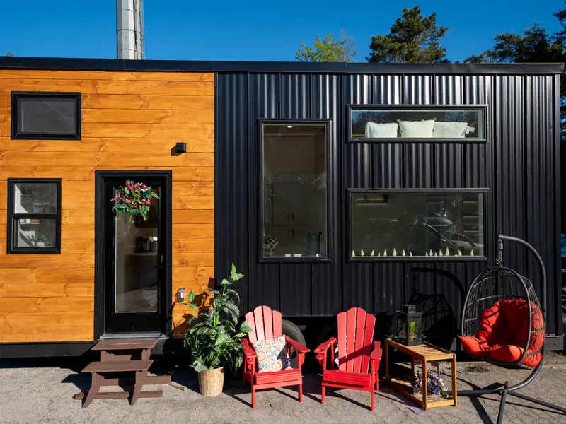 Fully Upgraded 24’ Premium Vista Luxury Tiny Home | Now with $25K Discount — 2 bedroom Tiny House — 669 sqft for sale in Snellville, Georgia