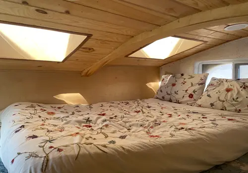 Move-In Ready Tiny Home on Wheels For Sale! Unique Artistic Sanctuary image 4