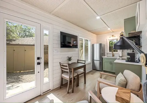 Modern Tiny Home For Sale – Custom Built Shipping Container Home, Houston, TX image 4