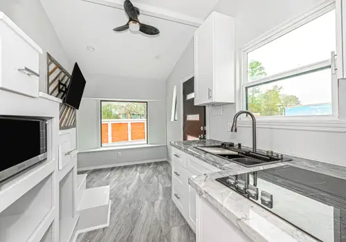 Modern Tiny Home on Wheels For Sale! image 3