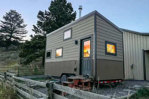 Winter-Ready 20' Tiny Home - Wood Stove, W/D