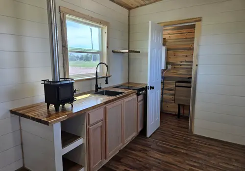 24- The Bunkhouse - off grid capable image 2