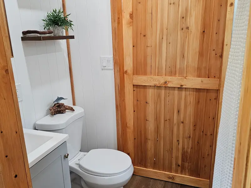 Main Level Bedroom Tiny Home, Financing Plan Available! photo 3