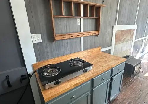 Eco-Friendly Turnkey Tiny Home, Off Grid Ready image 3