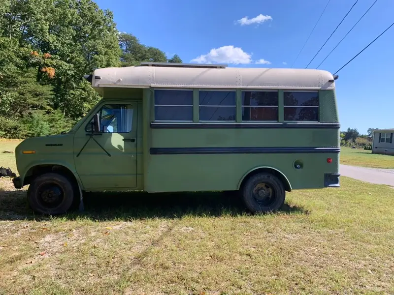 Off Grid Ready Skoolie, For Your Next Adventure! — Converted Bus for sale in Maiden, North Carolina