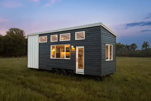 The Elderberr - Tiny Home on Wheels - Container House 320 sqft in Wichita, Kansas