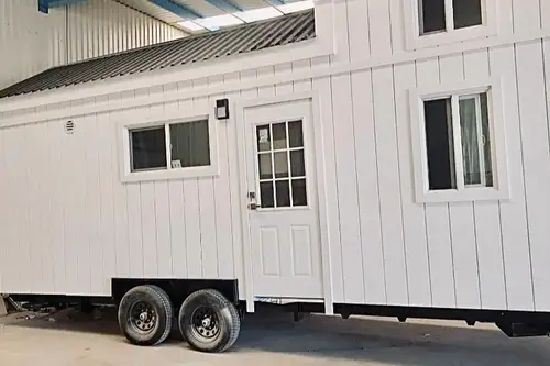 Bright Turnkey Tiny Home on Wheels in Mesa Arizona - 1 bedroom Tiny House 280 sqft in Mesa, Arizona