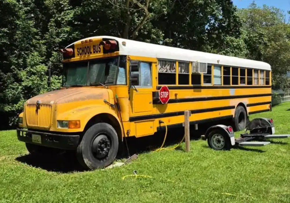 Charming Custom Built 2002 Skoolie For Sale! image 1