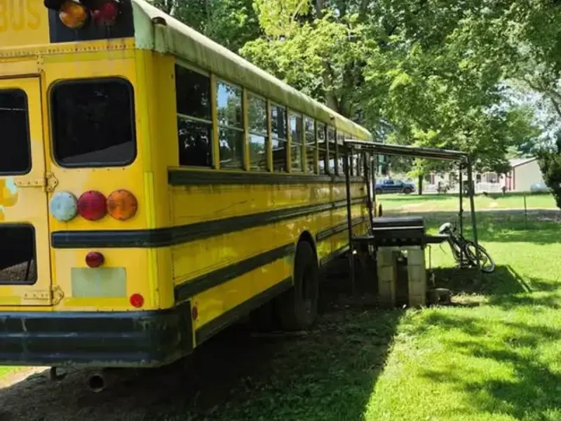 Charming Custom Built 2002 Skoolie For Sale! photo 3
