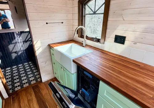 Custom 2016 Tiny Home with Modern Upgrades – Brevard, NC image 5