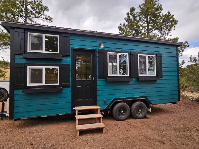 22' Off Grid Bunkhouse Tiny Home — Tiny House — 613 sqft for sale in Cañon City, Colorado