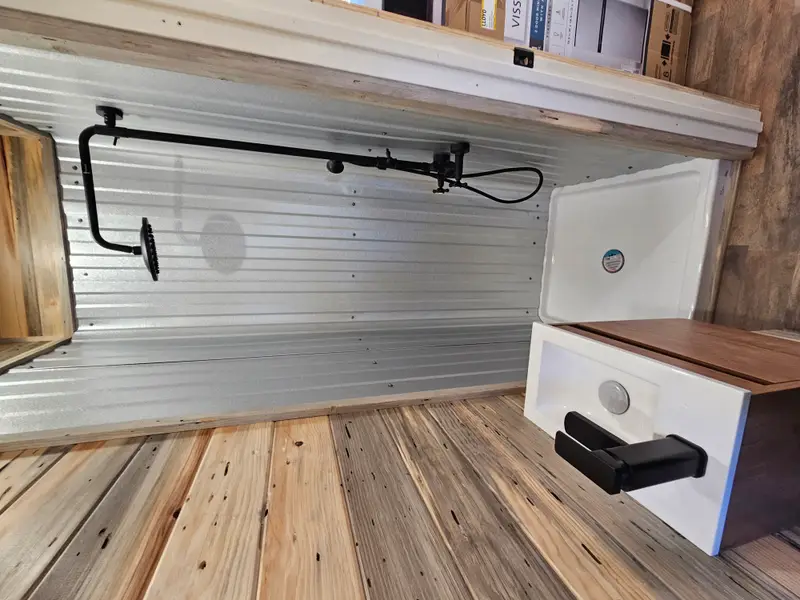 22' Off Grid Bunkhouse Tiny Home photo 4