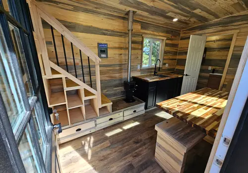 22' Off Grid Bunkhouse Tiny Home detail photo 2