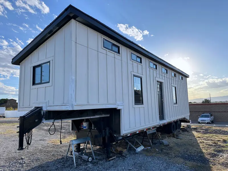 Handcrafted 320 Sq Ft Tiny Home on Gooseneck Trailer — 1 bedroom Tiny House — 1036 sqft for sale in Lehi, Utah
