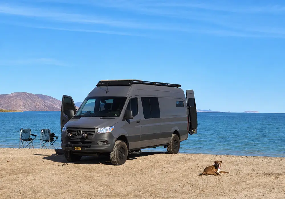 Fully Upgraded Road Trip Vanlife 4×4 Diesel Sprinter & Turnkey — Van for sale in Costa Mesa,, California
