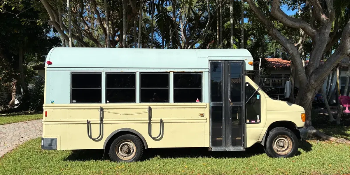 Breaking Down Skoolie Conversion Costs Across 15 U.S. States hero image