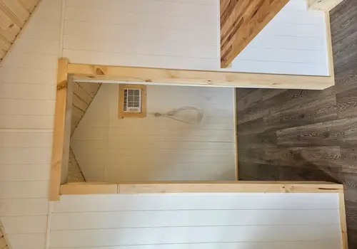 16' Hunters Cabin Tiny Home detail photo 5