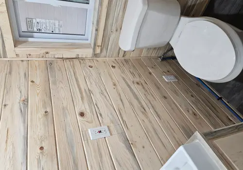 12' Office Tiny Home detail photo 3