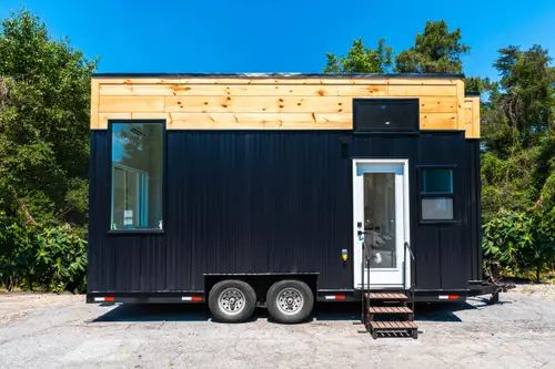 Modern Tiny Home with Upgraded 20-Foot Layout, Loft, and Premium Exterior Finishes | Sora 20' - 1 bedroom Tiny House Trailer 557 sqft in Snellville, Georgia