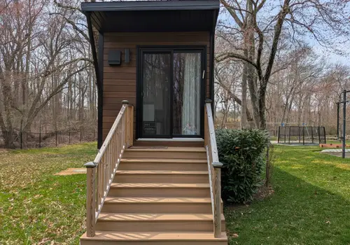Luxury Modern Tiny Home detail photo 2