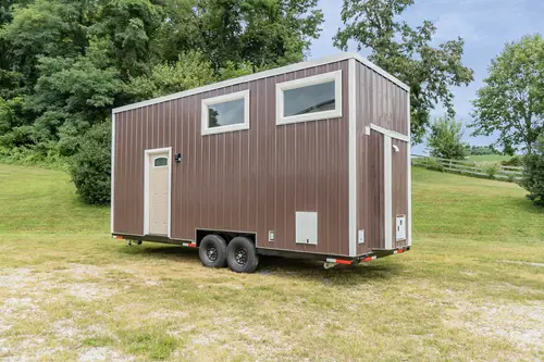Appalachian Dream Tiny Home on Wheels - Tiny House 669 sqft in Pittsburg, Pennsylvania